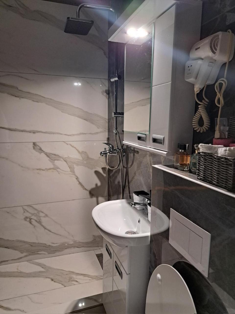 Apartman En Dusanovac Exterior photo