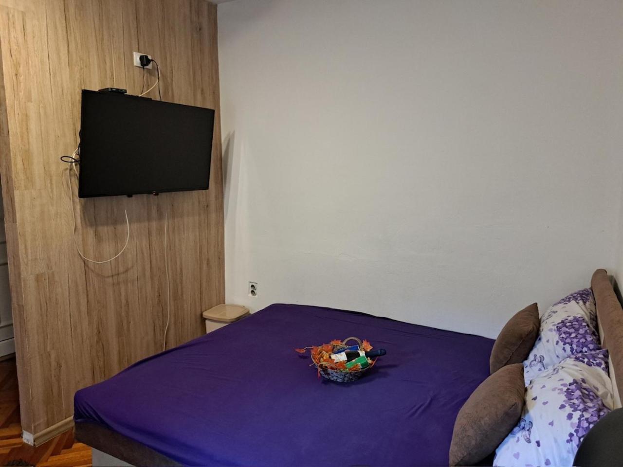 Apartman En Dusanovac Exterior photo